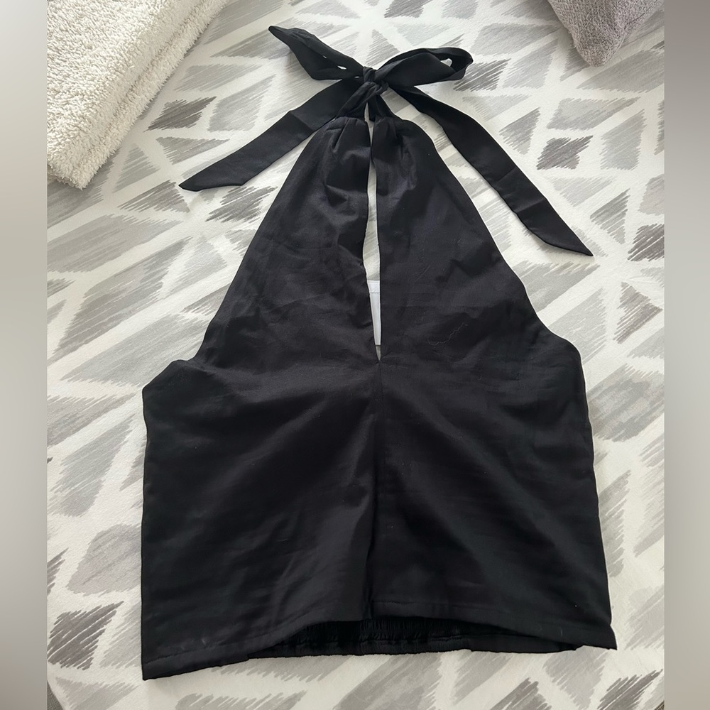 The LOFT Black Halter